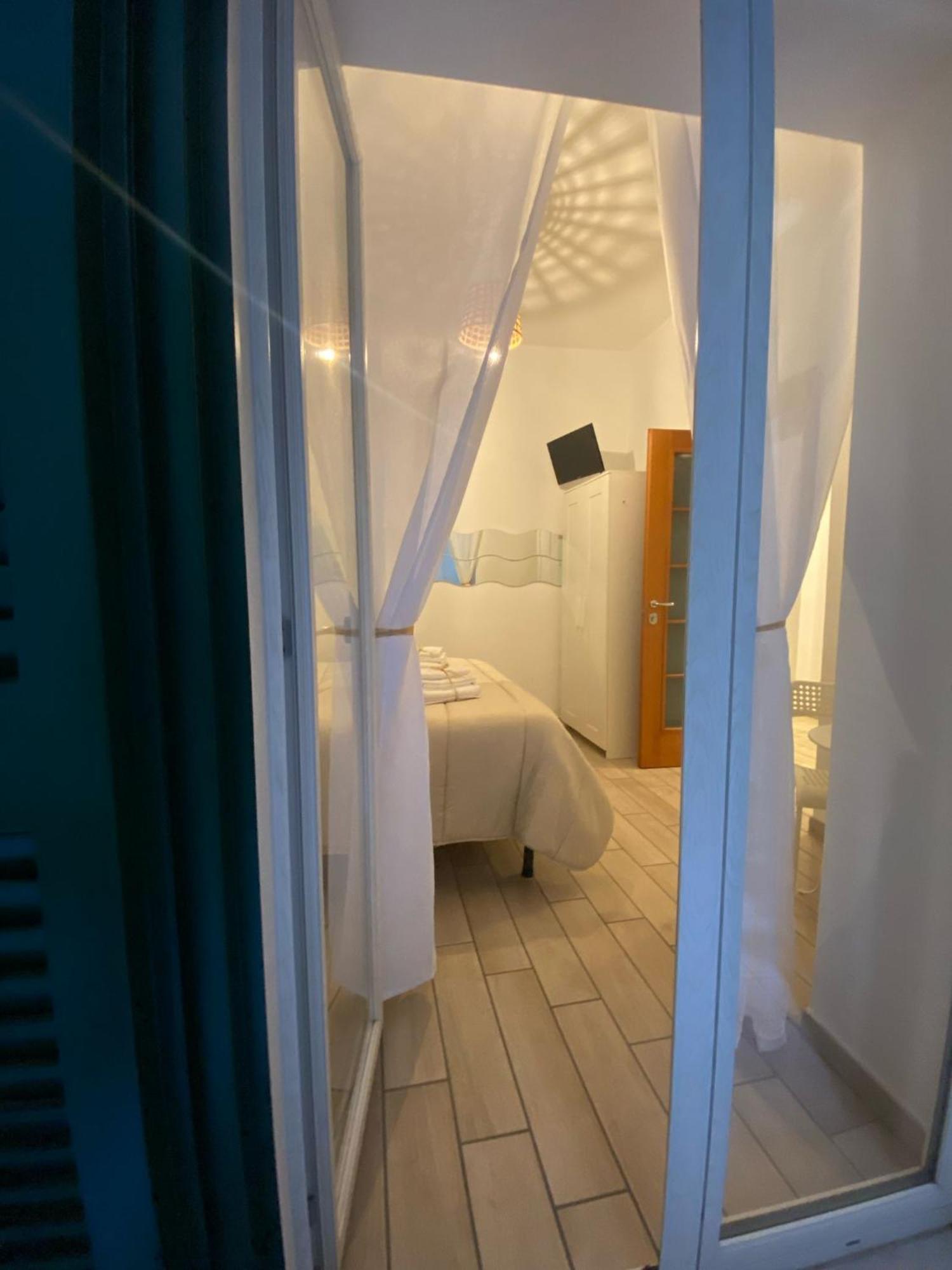 B&B Napoli Duomo Buitenkant foto